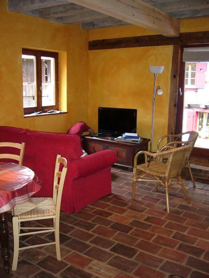 Gites Les Petits Tisserands Epfig Exterior photo